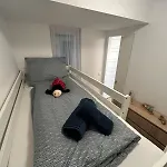 Ponton Apartment *