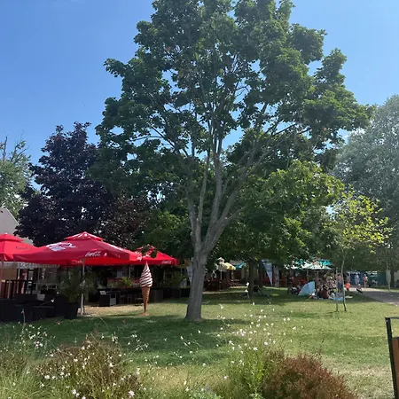 Ponton Apartament Alsóörs